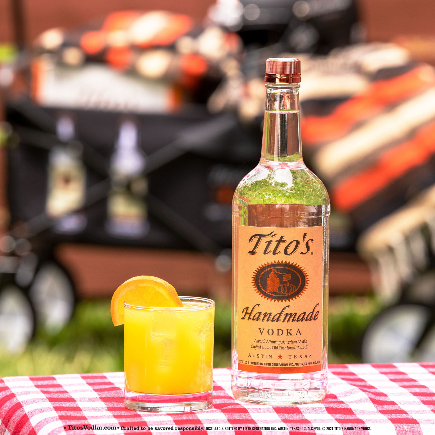 TITO'S HANDMADE VODKA | ICONIC BEVERAGES